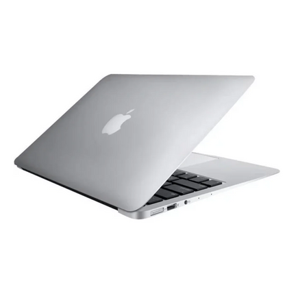 Apple MacBook Air A1465 Core I5 / 4 GB RAM / 128 GB SSD / 11.6"